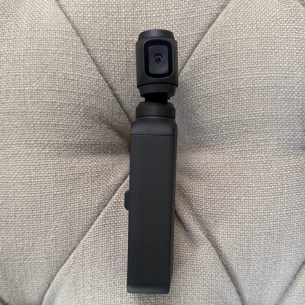 DJI osmo pocket Black and Gray Camera Set